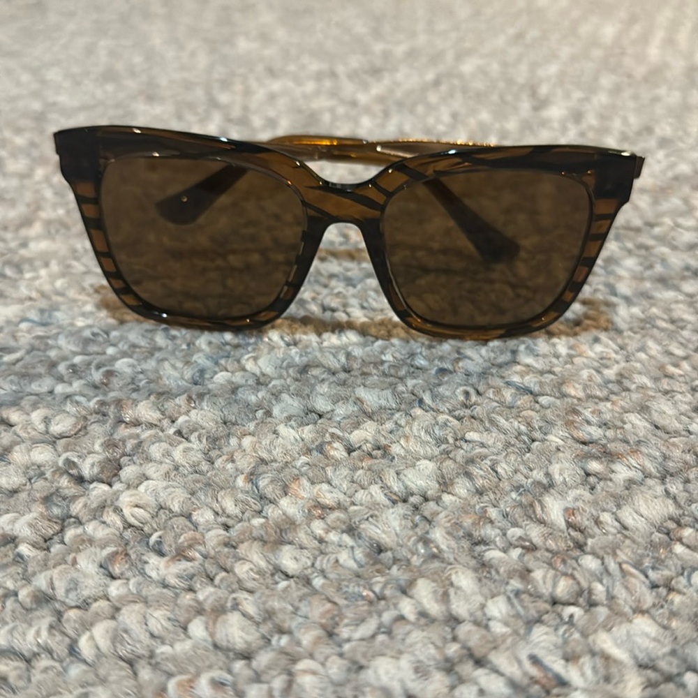 Diff Sunglasses “Bella”
